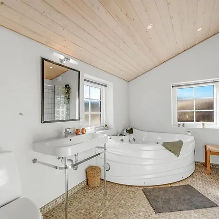 Feriehus Haerulf - 300m From The Sea By Interhome *
