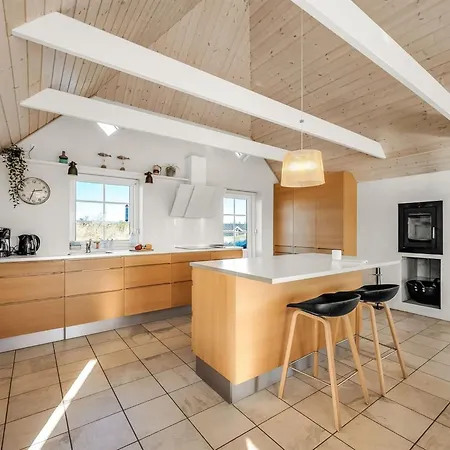Haerulf - 300m From The Sea By Interhome
