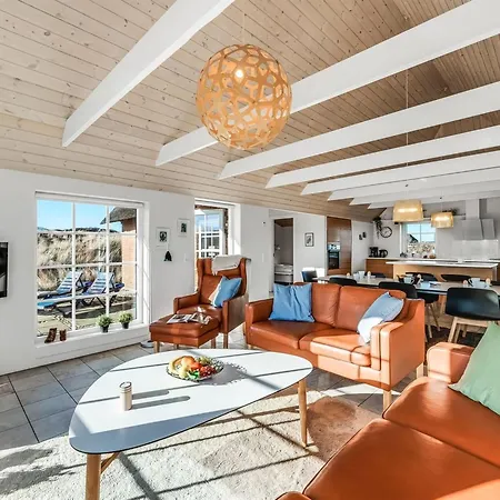 Haerulf - 300m From The Sea By Interhome Feriehus